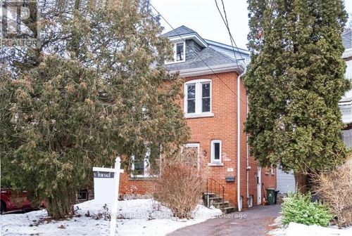 131 Barclay St, Hamilton, ON, L8S1P6 | Card Image