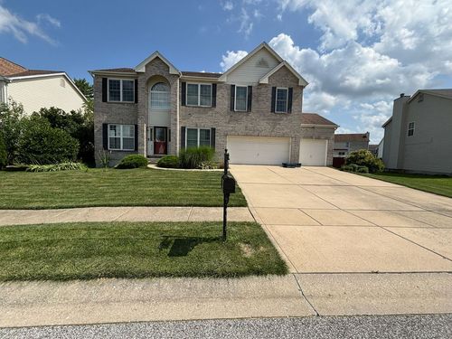 924 Holliday Dr, Fairview Heights, IL, 62208-2952 | Card Image