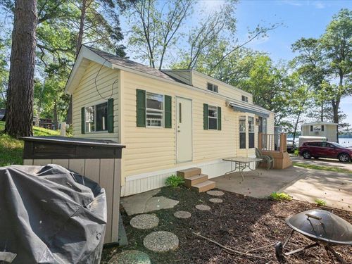 30-15827 Wilderness Trl, Crosslake, MN, 56442-2780 | Card Image
