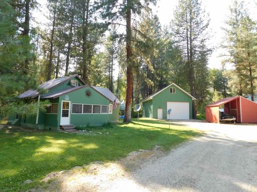2055 N Pine Featherville Rd, Pine, ID, 83647-5355 | Card Image