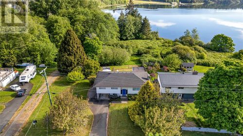 242 Portsmouth Dr, Victoria, BC, V9C1R9 | Card Image