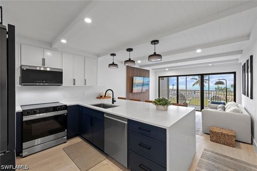 105-25830 Hickory Blvd, BONITA SPRINGS, FL, 34134-3659 | Card Image