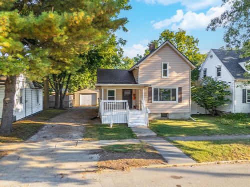 608 Harris St, Normal, IL, 61761-3519 | Card Image