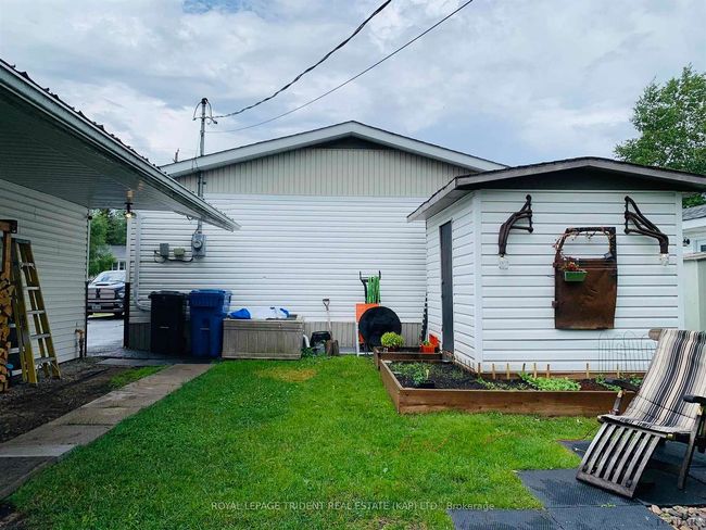 65 Spruce St, House other with 3 bedrooms, 1 bathrooms and 6 parking in Kapuskasing ON | Image 28