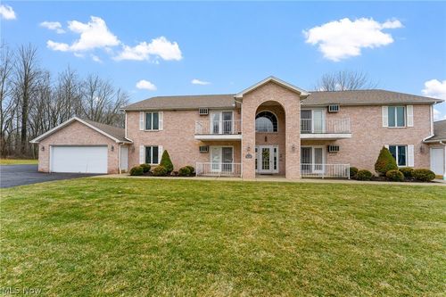 unit-1-929 Auburn Hills Dr, Boardman, OH, 44512-7709 | Card Image