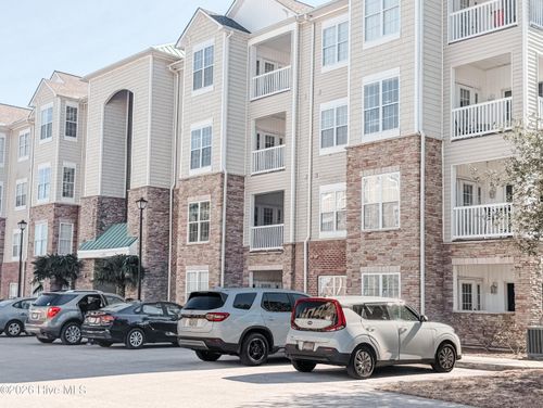 unit-322-300 -322 Gateway Condos Dr, Surf City, NC, 28445-7963 | Card Image