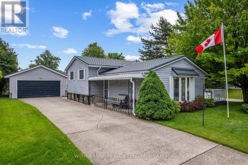 455 Bruce Street, Saugeen Shores, ON, N0H2C1 | Card Image
