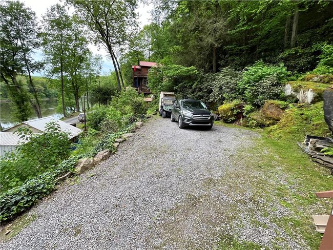 688 North Tunnel Rd, House other with 2 bedrooms, 1 bathrooms and 8 parking in Kennerdell PA | Image 10