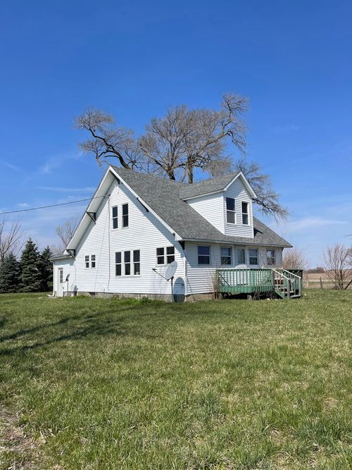 35442 N 370 East Rd, Rankin, IL, 60960-8031 | Card Image