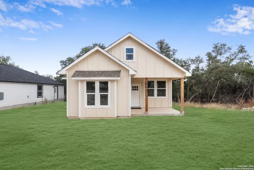 849 Tee Dr, Spring Branch, TX, 78070-4430 | Card Image