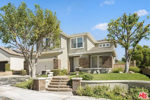 28804 Sugar Bliss Pl, Santa Clarita, CA, 91390-5296 | Card Image