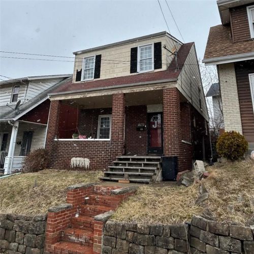 1355 Drey St, Arnold, PA, 15068-4014 | Card Image