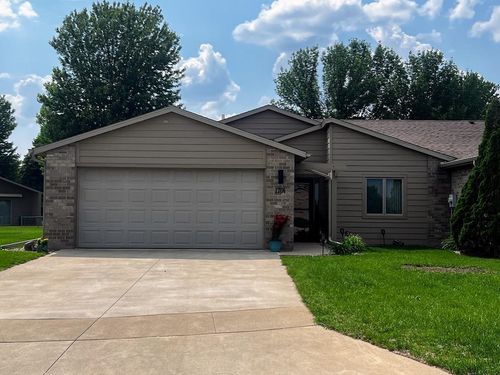 1701 Patricia Ave, Spencer, IA, 51301-2871 | Card Image