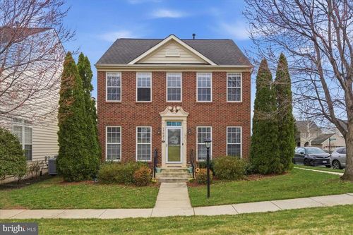 17037 Loftridge Ln, GAINESVILLE, VA, 20155-6214 | Card Image