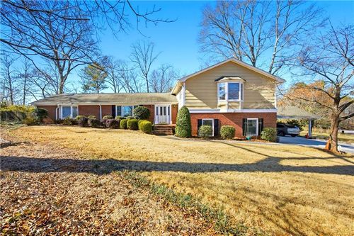 297 Allen Ct Sw, Lilburn, GA, 30047-5232 | Card Image