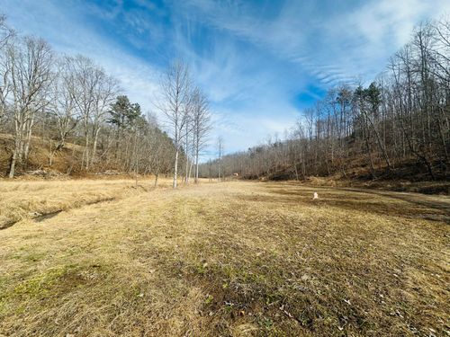 780 Shib Branch Rd, Manchester, KY, 40962-4902 | Card Image