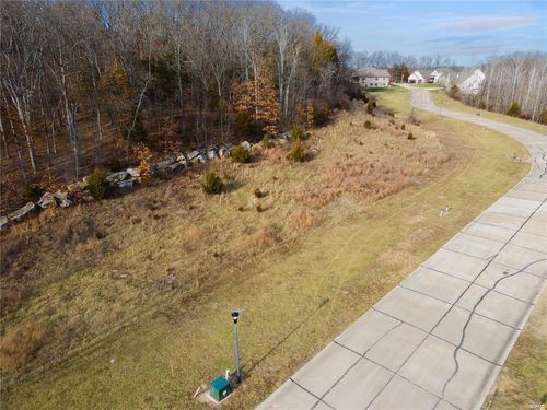 2886 Forest Glen Dr, Pacific, MO, 63069-5947 | Card Image