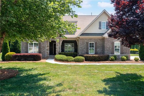 131 Sawgrass Dr, Advance, NC, 27006-7583 | Card Image