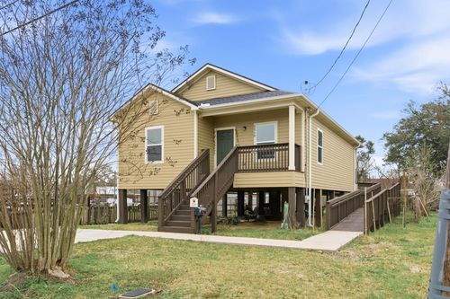 2510 Avenue A, Port Arthur, TX, 77642-5207 | Card Image