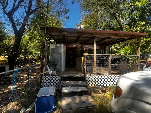 123 E Wall St, Disney, OK, 74340-7700 | Card Image