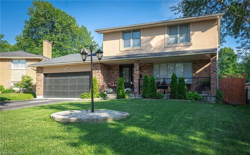 55 Wentworth Crt, London, ON, N6J3W5 | Card Image