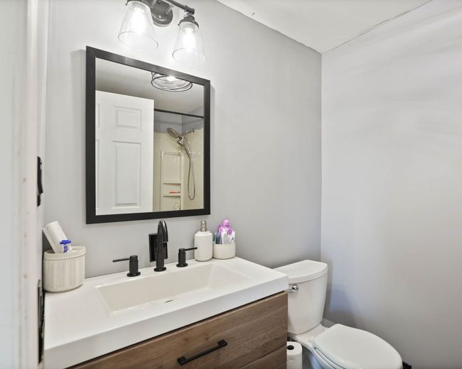 246 Lagoon Beach Dr, House other with 3 bedrooms, 2 bathrooms and null parking in Bay City MI | Image 32