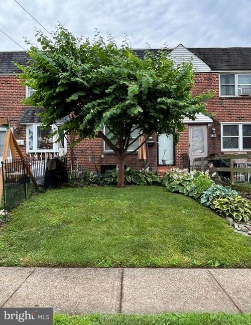 218 Southern Ave, AMBLER, PA, 19002-4815 | Card Image