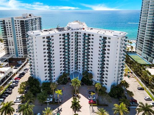 1449-3001 S Ocean Dr, Hollywood, FL, 33019-2830 | Card Image