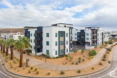 201-961 W Akoya Pearl St, St George, UT, 84790-2930 | Card Image