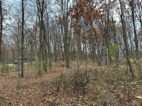 V/L Sweet, Genoa Township, MI, 48843 | Card Image