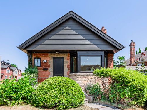 1627 Woodbine Heights Blvd, East York, ON, M4B3A3 | Card Image