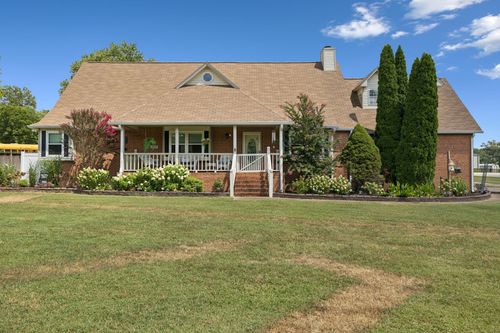 1789 Seavy Hight Rd, Columbia, TN, 38401-8209 | Card Image