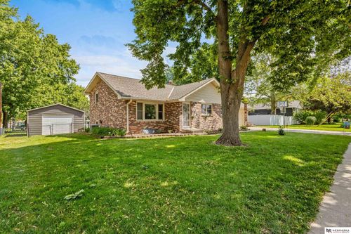 410 Florence Ave, Beatrice, NE, 68310-5128 | Card Image
