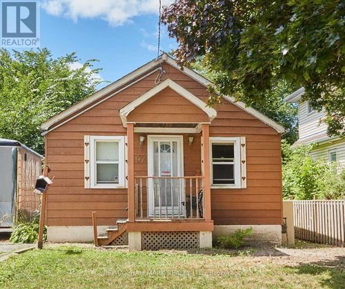 452 Montrave Avenue, Oshawa (Vanier), ON, L1J4S7 | Card Image