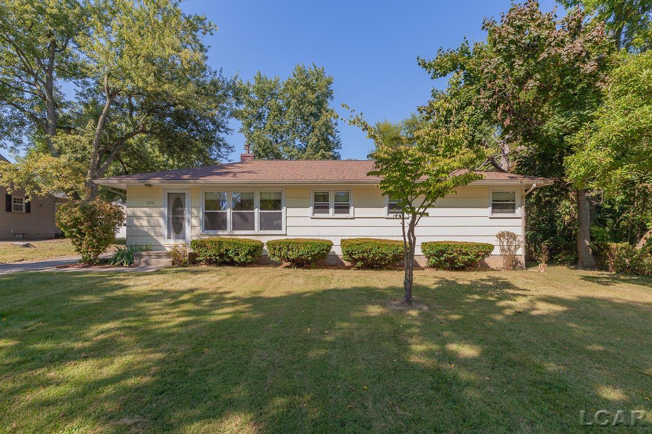 Burns Ave, Ypsilanti, MI 48197