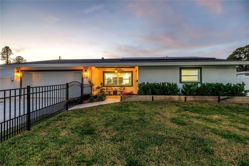 6731 14th Way S, ST PETERSBURG, FL, 33705-6017 | Card Image