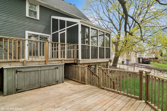 103 N Wisconsin St, House other with 3 bedrooms, 2 bathrooms and 2 parking in Carpentersville IL | Image 18