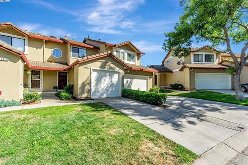 3021 Peppermill Cir, Pittsburg, CA, 94565-7029 | Card Image