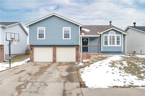 5008 University Ave, Saint Joseph, MO, 64503-2054 | Card Image