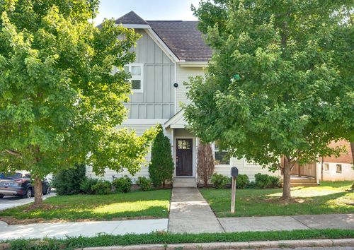 217 N 9th St, Nashville, TN, 37206-4025 | Card Image