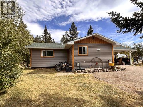 6201 Finn Rd, 100 Mile House, BC, V0K2E3 | Card Image