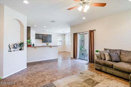 7318 W Midway Ave, Glendale, AZ, 85303-2554 | Card Image