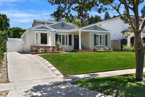 4058 Shadyglade Ave, Studio City, CA, 91604-1635 | Card Image