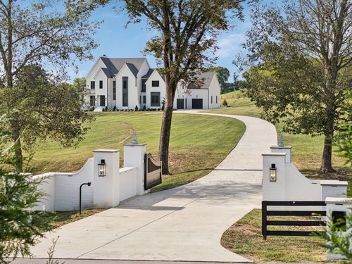 2245 Skinner Rd, Arrington, TN, 37014-9734 | Card Image