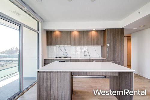 7xx-6463 Silver Ave, Burnaby, BC, V5H0K4 | Card Image