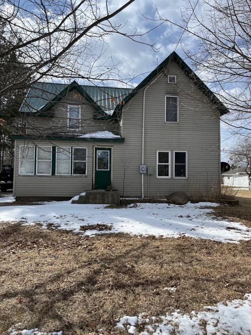 223 2nd St Se, Sebeka, MN, 56477-1001 | Card Image