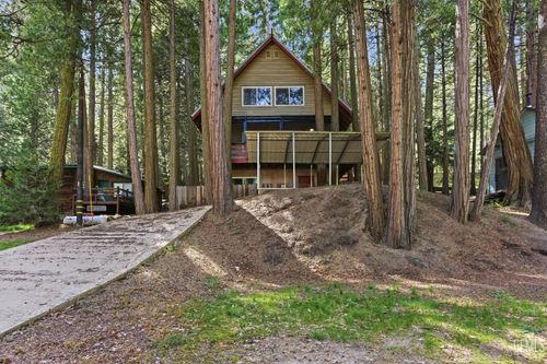 10729 Pine Dr, Wofford Heights, CA, 93285-9550 | Card Image