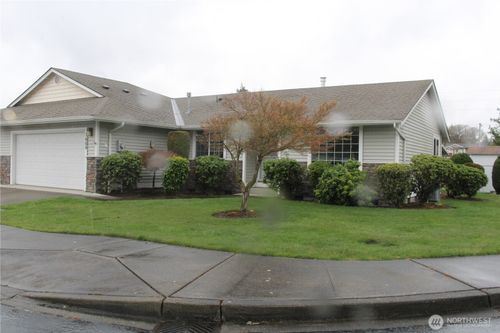 47-7600 52nd Ave W, Lakewood, WA, 98499-7902 | Card Image