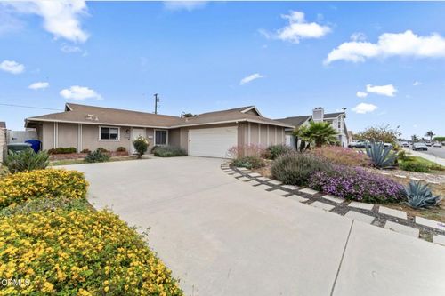 1904 N 7th St, Port Hueneme, CA, 93041-2318 | Card Image