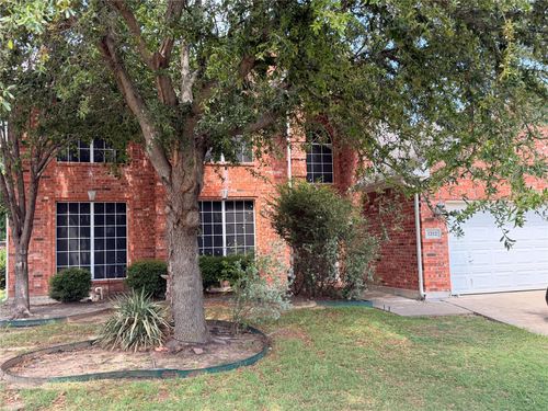 1212 Badbury Ln, Grand Prairie, TX, 75052-1825 | Card Image